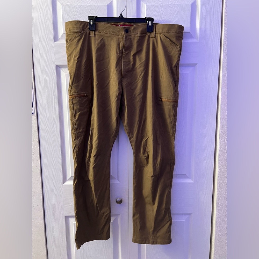 Wrangler outdoor stretch zip cargo pants